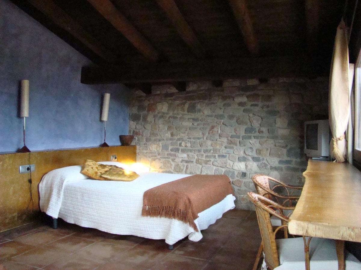 Monegal Hotel Sant Llorenc de Morunys Room photo